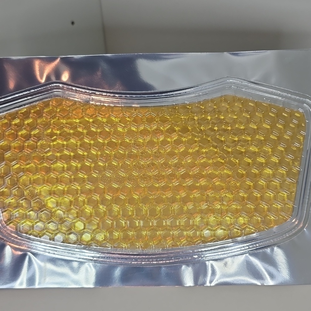 Neck Hydrating Honeycomb Gel Pad